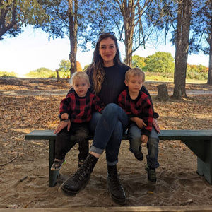 Meet your Posher, Caitlynn